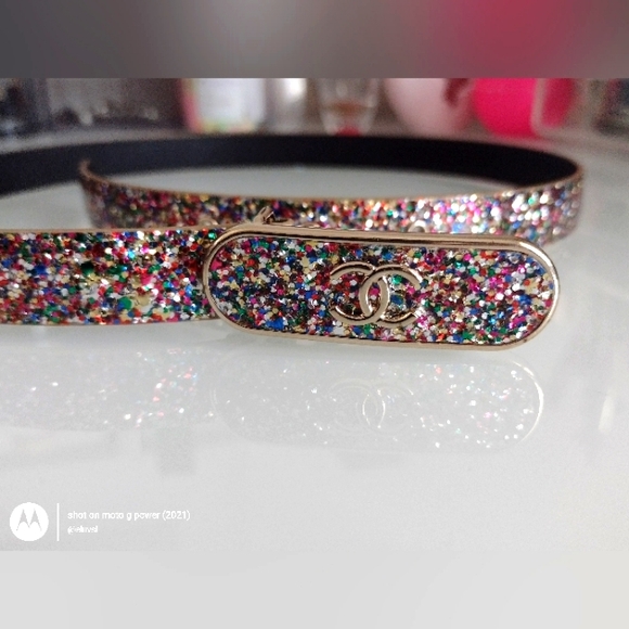 SOLD  Chanel 17K Astronaut Collection Multicolored (Glitter) Belt - Picture 12 of 15